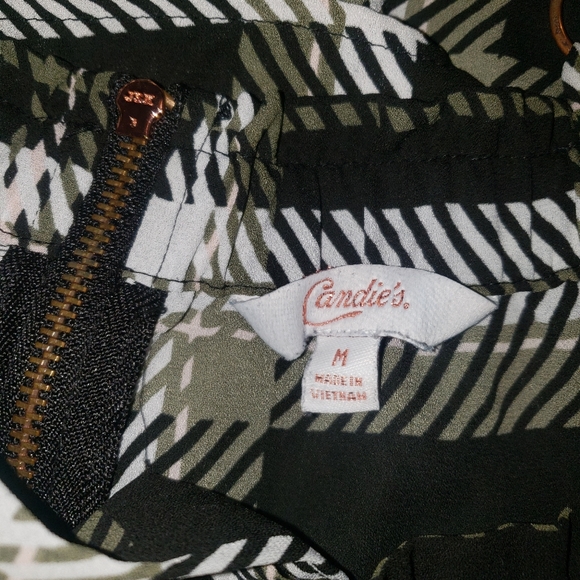 Candie's Plaid Off the Shoulder Top - Picture 6 of 6